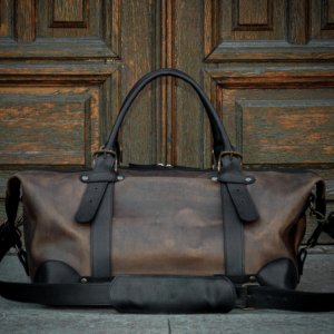 Работа Сумка для ручной клади, Спортивная кожаная сумка 