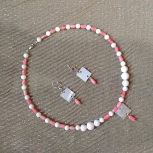 Работа Комплект: колье и серьги "Морской дуэт"