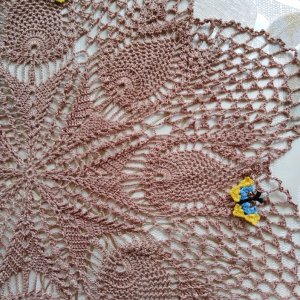 Работа Салфетка "Тюльпаны"