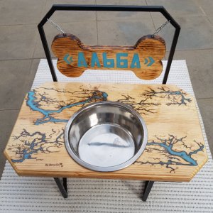 Работа Именная подставка "Молния" с мисками ручной работы