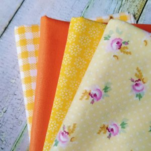 Робота Набір бавовни для рукоділля оранжево-жовтий