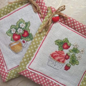 Робота Набір прихваток Полуничка