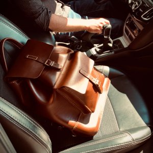 Робота Рюкзак шкіряний, рюкзак шкіряний