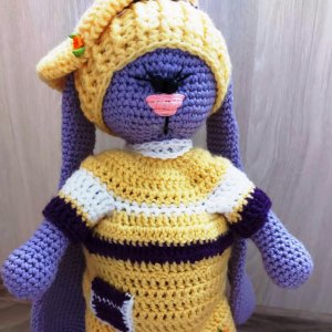 Робота Зайка Тільда Шукає свою господиню.