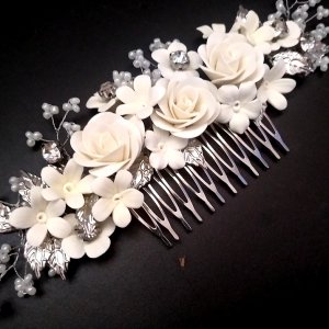 Работа Свадебный гребень  с розами
