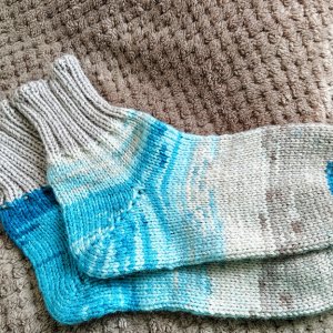 Робота Домашні в'язані шкарпетки