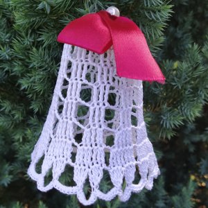 Робота Дзвіночок в'язаний ажурний