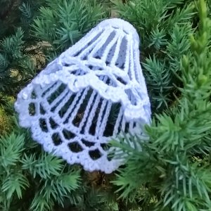 Робота Дзвіночок в'язаний новорічний ажурний