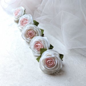 Робота Шпилька для волосся з трояндою