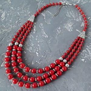 Робота Класичне трьохрядне намисто з натуральних коралів 