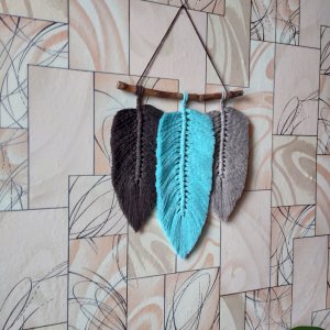 Работа макраме перья