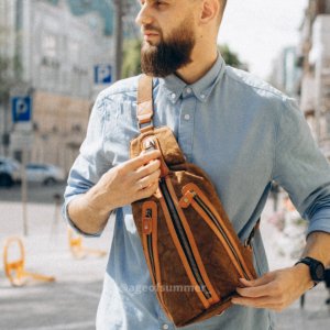 Работа Нагрудная сумка-слинг "Bronx". Сумка через плечо