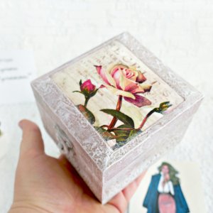 Работа Шкатулка "Rose"