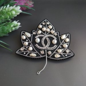 Работа Кленовый листик Шанелька