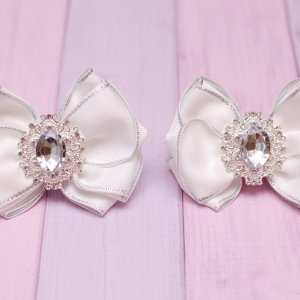 Робота Білі шкільні бантики