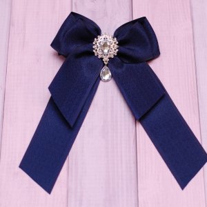 Робота Шпилька з синім бантом