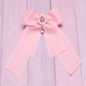 Работа Заколка с розовым бантом