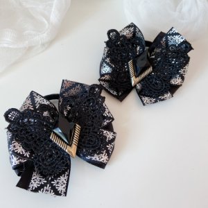 Работа Школьные бантики на резинке черные 3