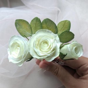 Работа Шпильки для волос с розами цвета айвори