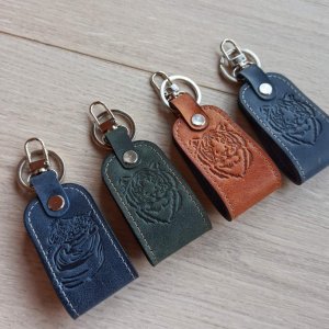 Работа Брелок для ключей символ 2022 года Тигр