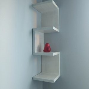 Работа полочка угловая