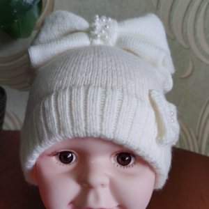 Робота Шапка дитяча з бантом