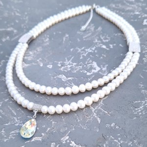 Робота Кольє з натуральних перлів і кристалу Swarovski