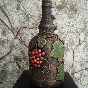 Работа бутылка декорирована