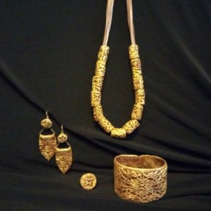 Робота Косплект прикрас з етно-стилі