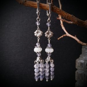 Работа Серебряные серьги с иолита и лунного камня