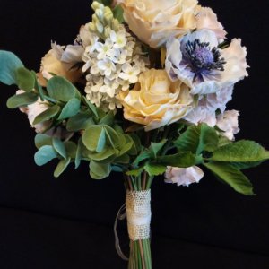 Робота Букет квітів в подарунок.