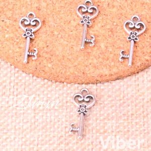 Работа Подвеска -шарм  ключик