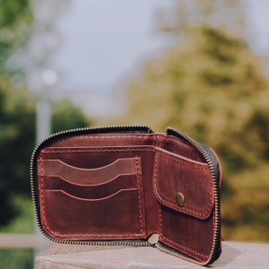 Робота Шкіряний гаманець на блискавці 