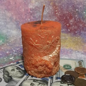 Работа Волшебная оранжевая свеча Рог изобилия на достаток