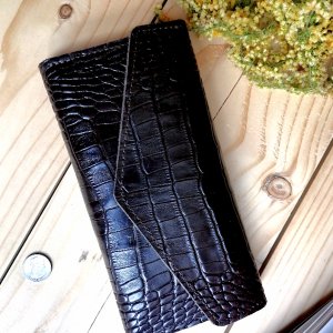 Робота Жіночий гаманець. Натуральна шкіра. 