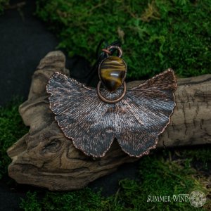 Робота Кулон "Гінкго з тигровим оком"