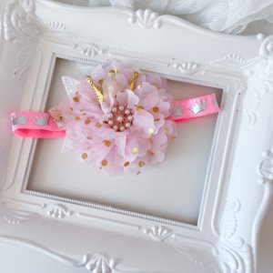 Робота Повязочка квіточка з короною ніжно рожева