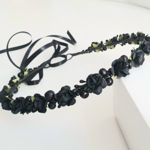 Робота Віночок "Чорні квіти"