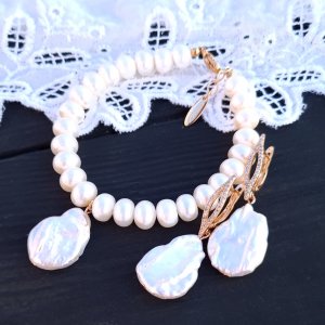 Робота Браслет та сережки з натуральних перлів і перлин Кейші
