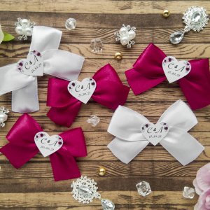 Работа Бантики с инициалами для гостей на свадьбу арт. 0115