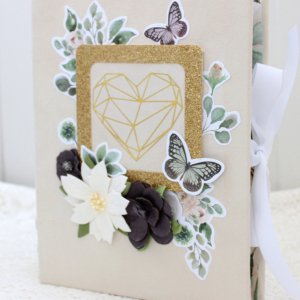 Робота Весільний фотоальбом на 200 фото в наявності