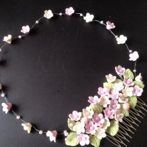 Работа Свадебный гребень с цветами