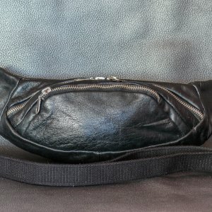 Робота Чоловіча чорна поясна сумка ручної роботи