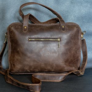 Работа Мужская коричневая кожаная сумка ручной работы
