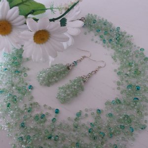 Робота Колье Світла зелень