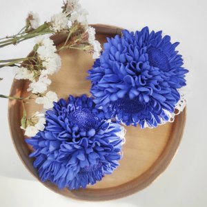 Работа заколки хризантемы