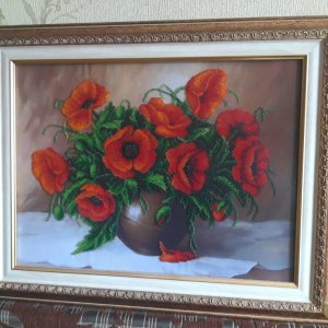 Работа Картина вышитая бисером "Букет маков"