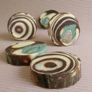 Работа Мыло антисептическое с моринги и эвкалиптом (мыло с нуля)