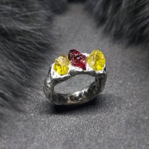 Робота кільце Garnet