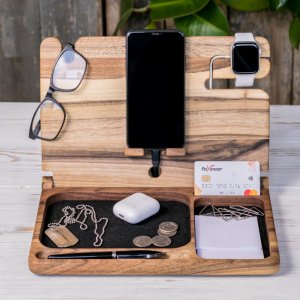 Робота Дерев'яний органайзер з іменним гравіюванням "iBook iWatch"